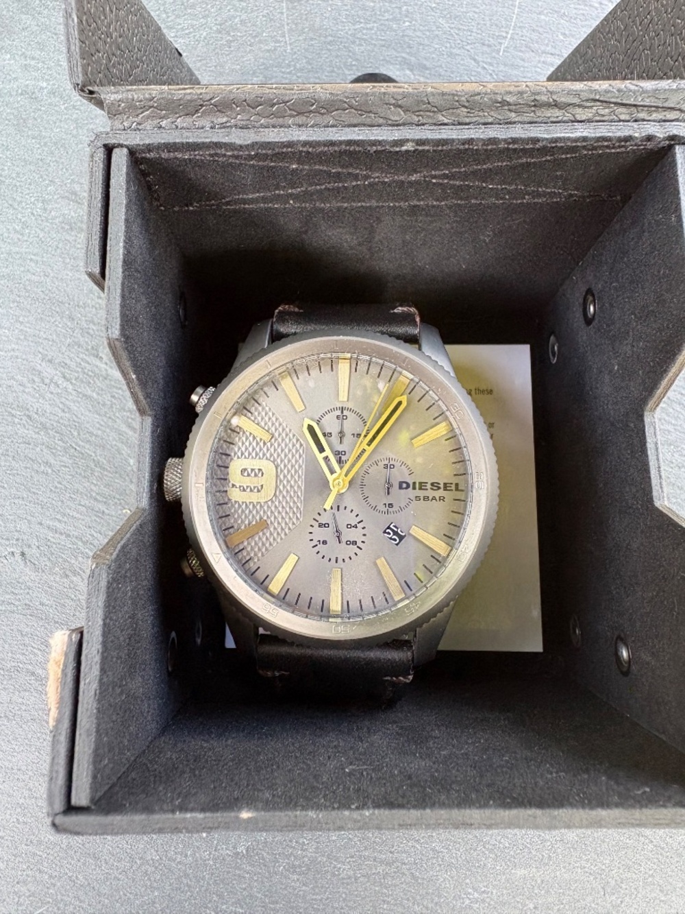 Diesel NWT Men's Griffed DZ4569 Gunmetal Chronograph Brown Leather Watch Boxed - Picture 9 of 12
